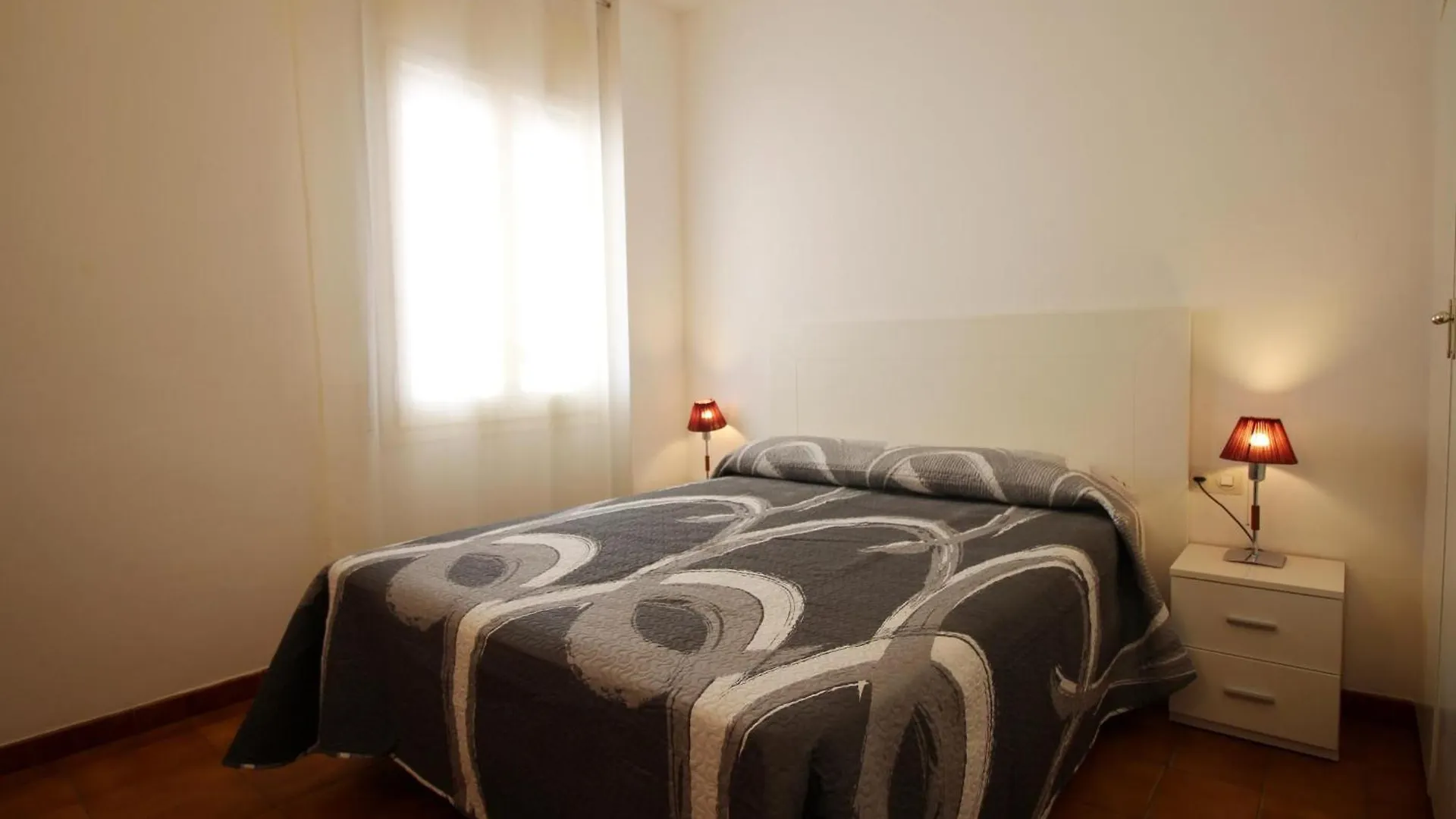 Apartment Apartamento En El Port De La Selva: Planta Baja, Terraza Y Wifi A Metros De La Playa - Es-228-52